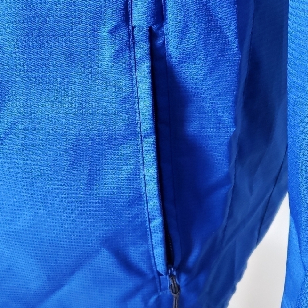 ADIDAS Climaproof Quarterzip Rain XS Like New EUC… - Picture 5 of 15